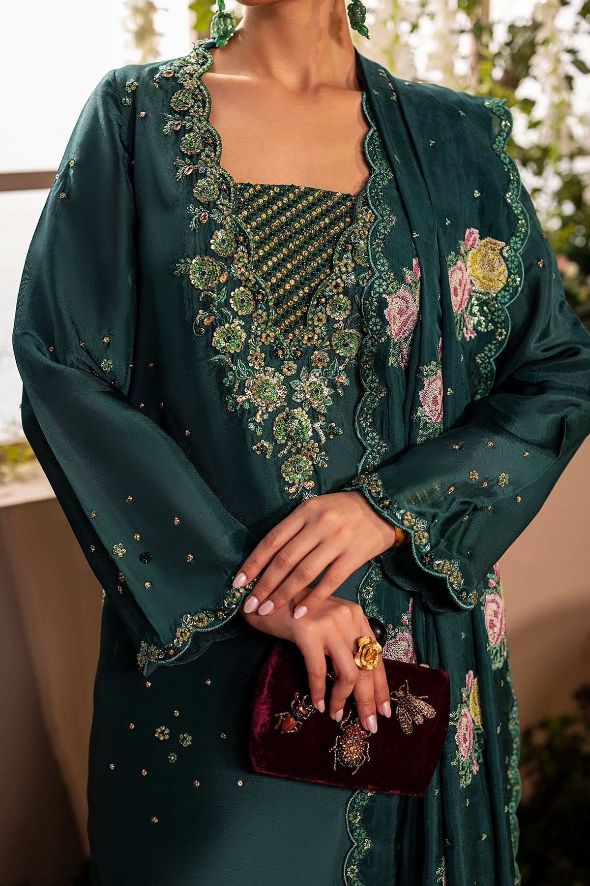 Mina Kashif | Loona Lawn 25 | Zircon