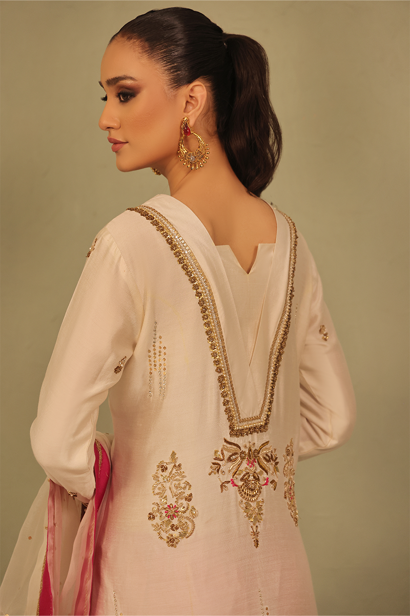 Mona Imran | Dilzaib Formals | Sahiba - House Of Anaya