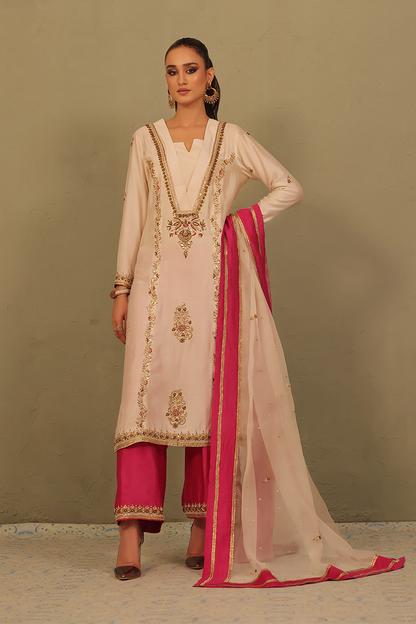 Mona Imran | Dilzaib Formals | Sahiba - House Of Anaya