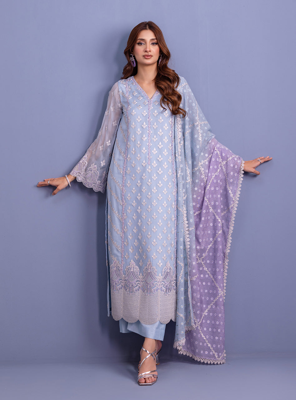 Zainab Chottani | Luxury Pret | SERAN