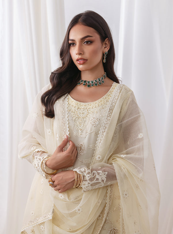 Zainab Chottani | Summer Edit Vol 2 | AYAT
