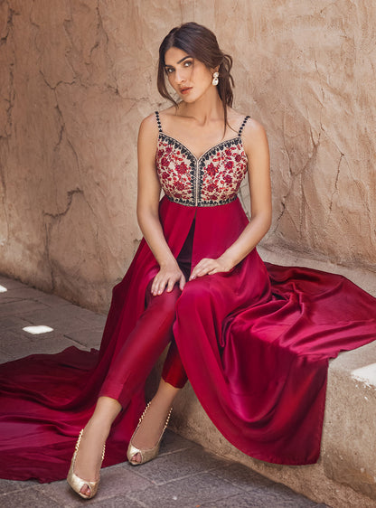 Zainab Chottani | Semi Formals | AINA