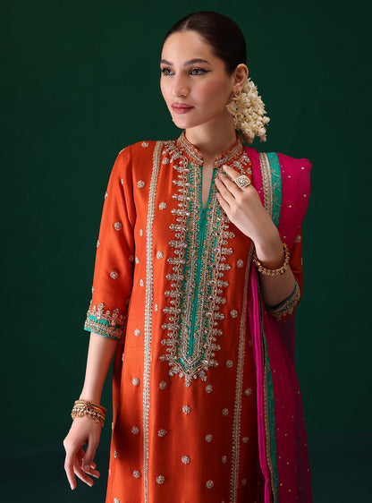 Zainab Chottani | Semi Formals | GULNOOR