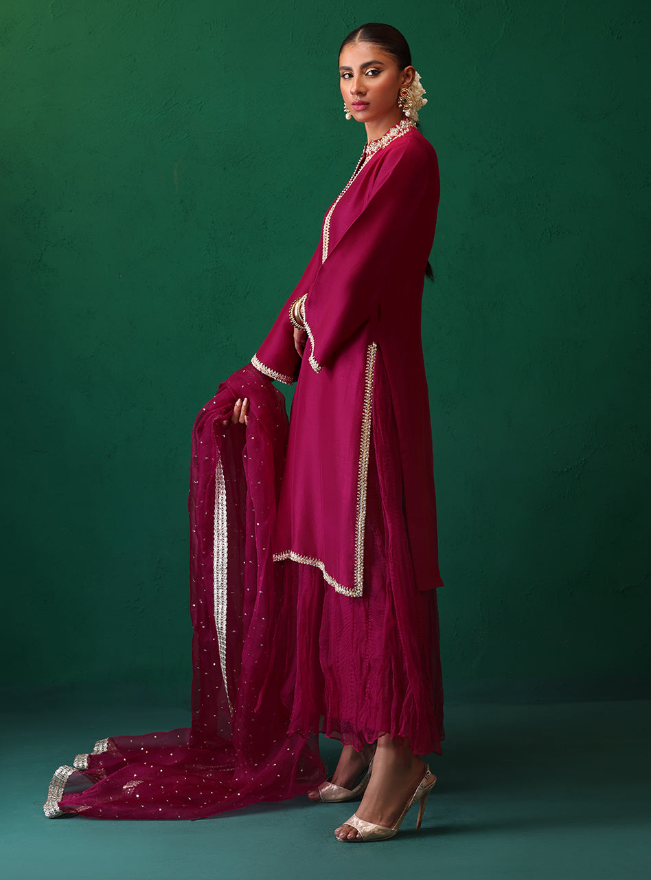 Zainab Chottani | Semi Formals | RAIHA