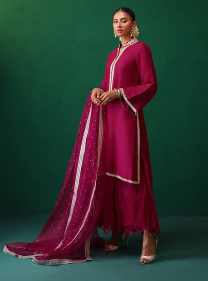 Zainab Chottani | Semi Formals | RAIHA