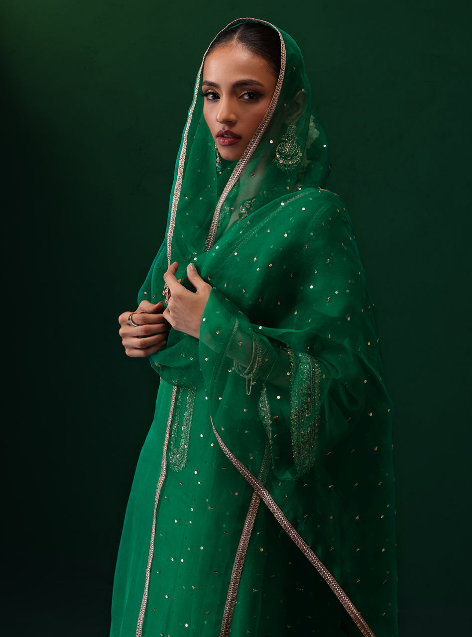 Zainab Chottani | Semi Formals | SHANARA