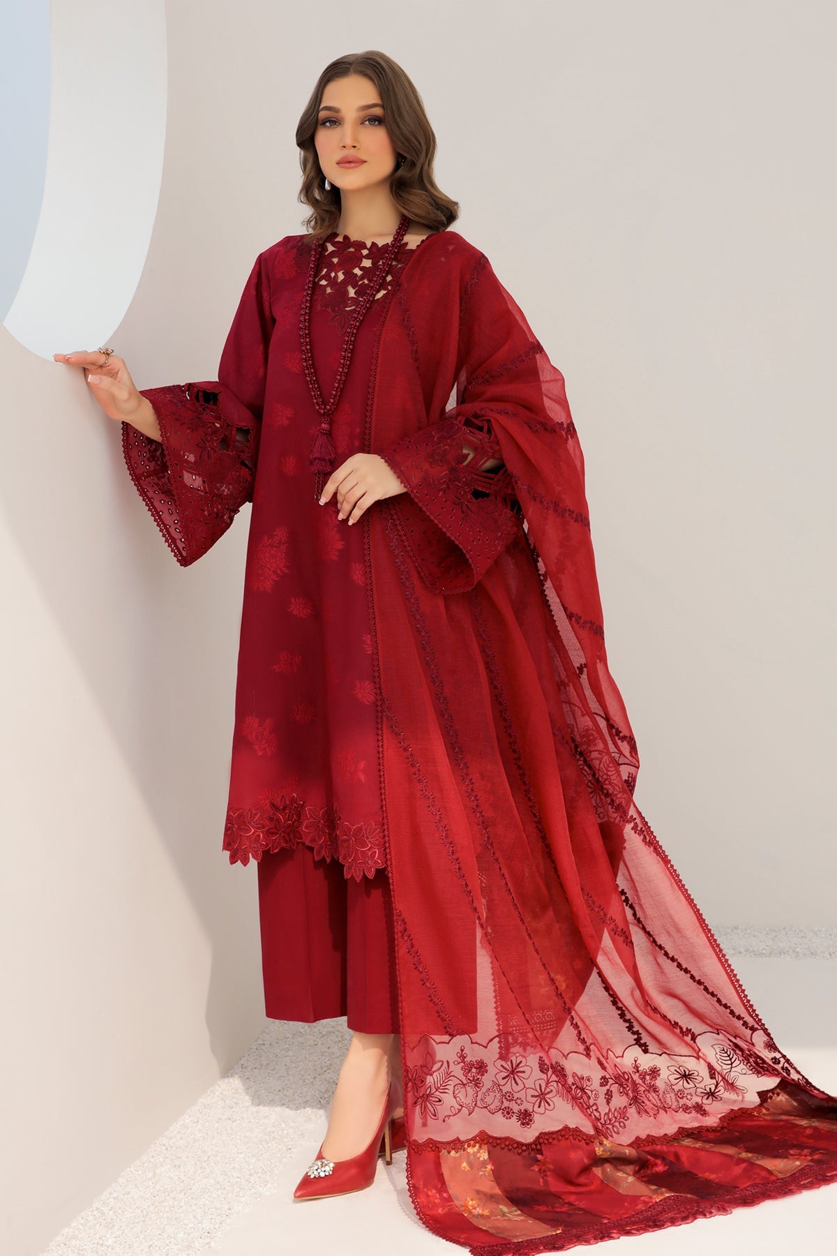 Baroque | Embroidered Lawn | SF-300