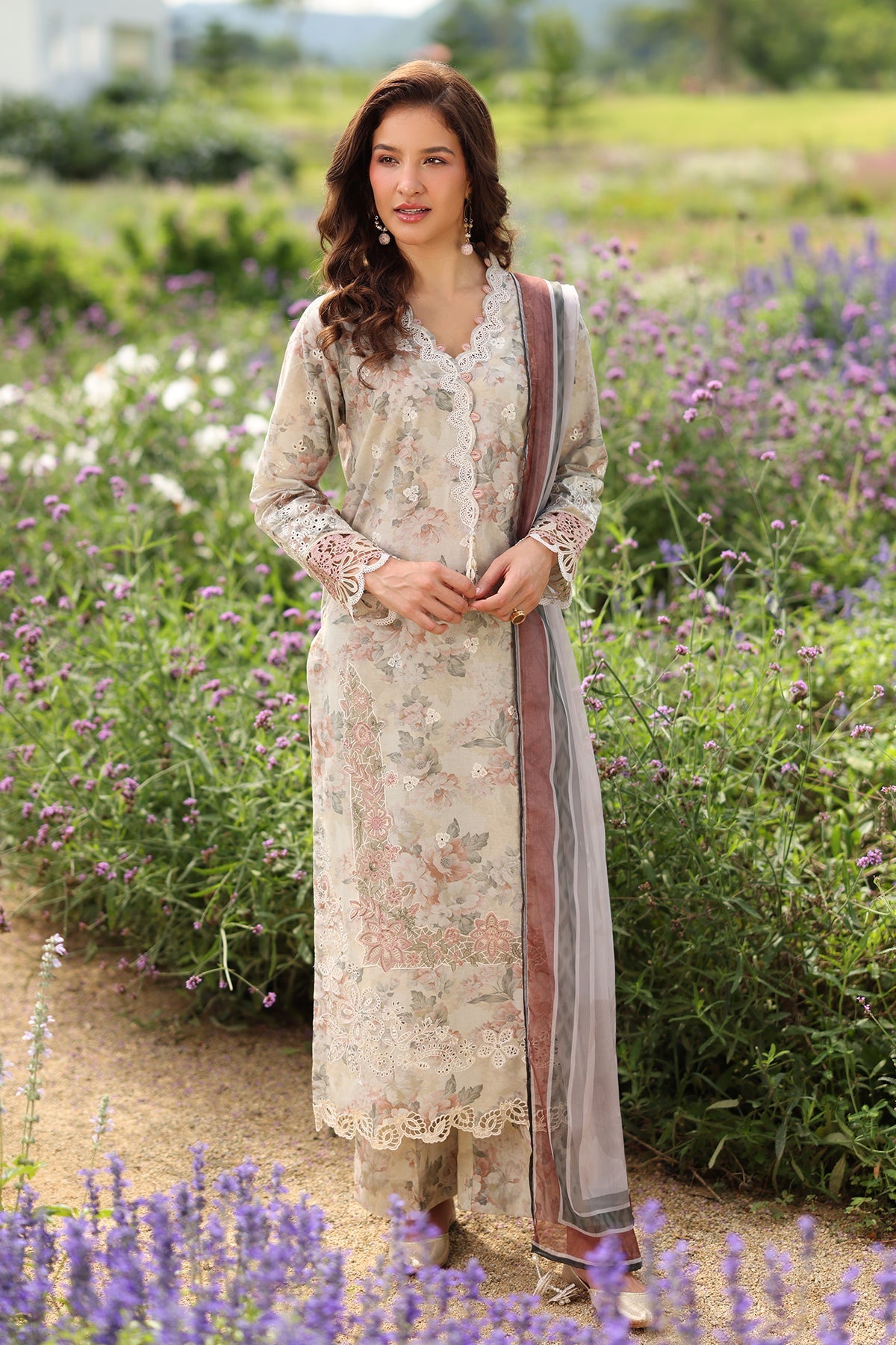 Baroque | Embroidered Lawn | SF-4225