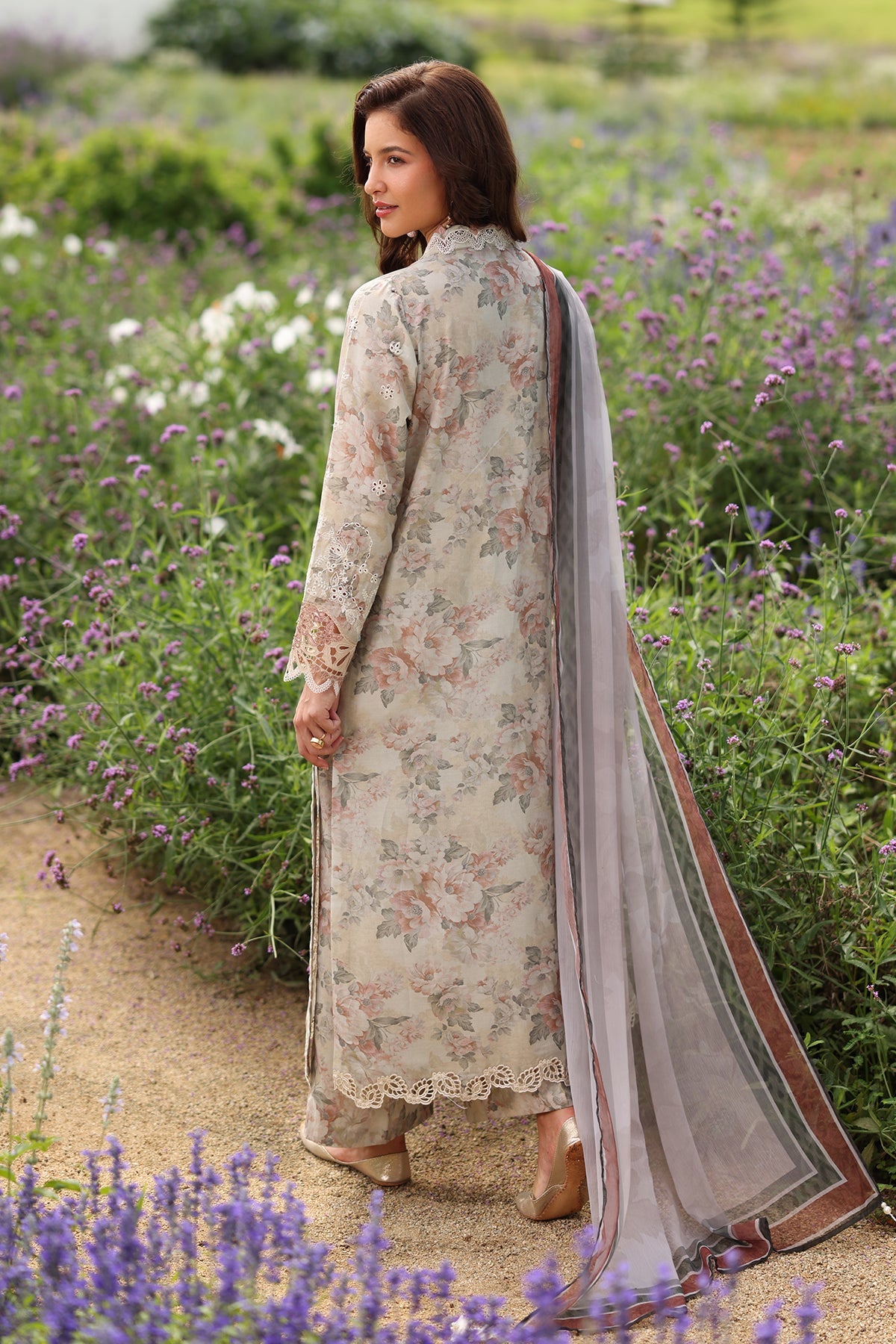 Baroque | Embroidered Lawn | SF-4225