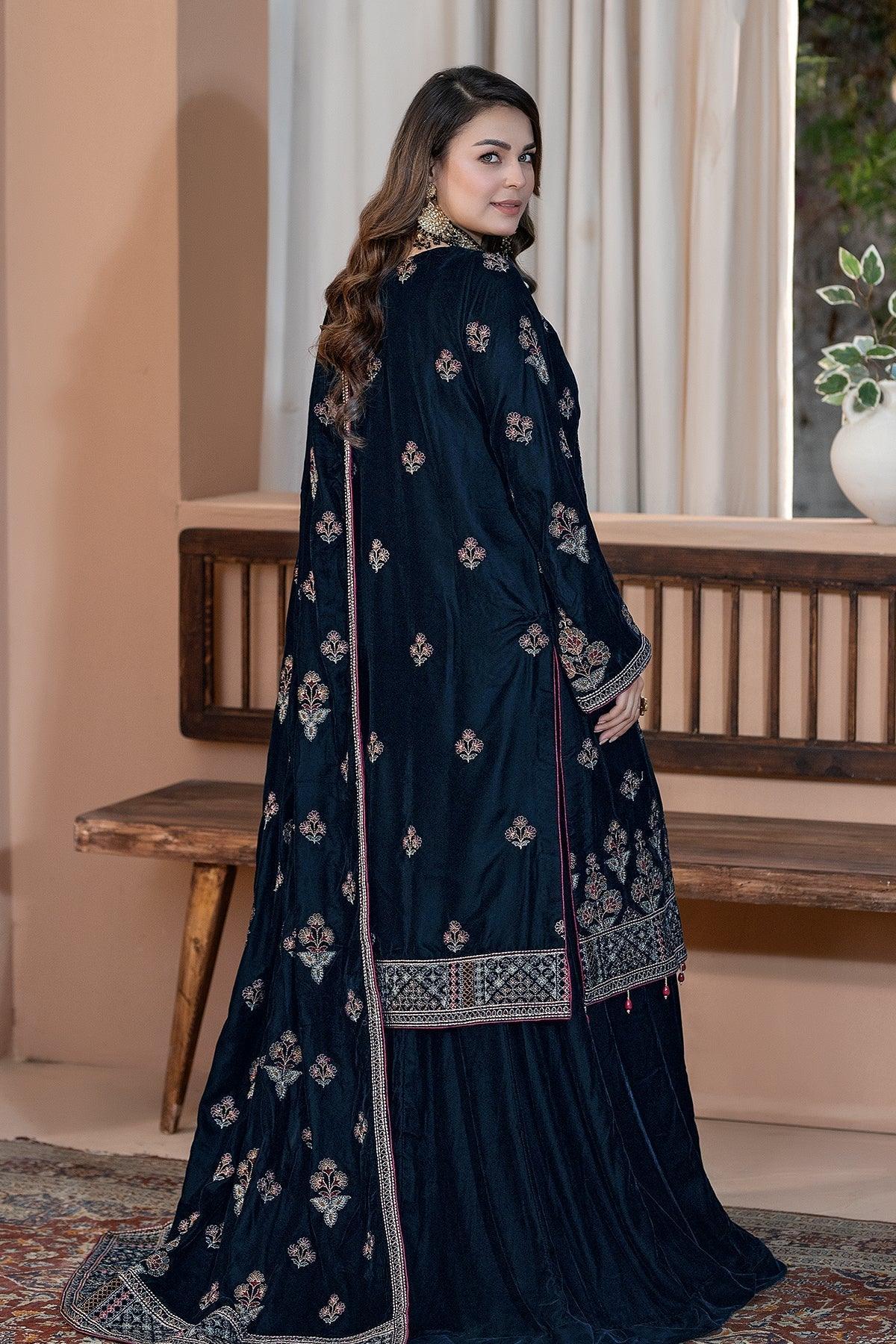 Raeesa Premium | Bareeza Velvet | VL-102