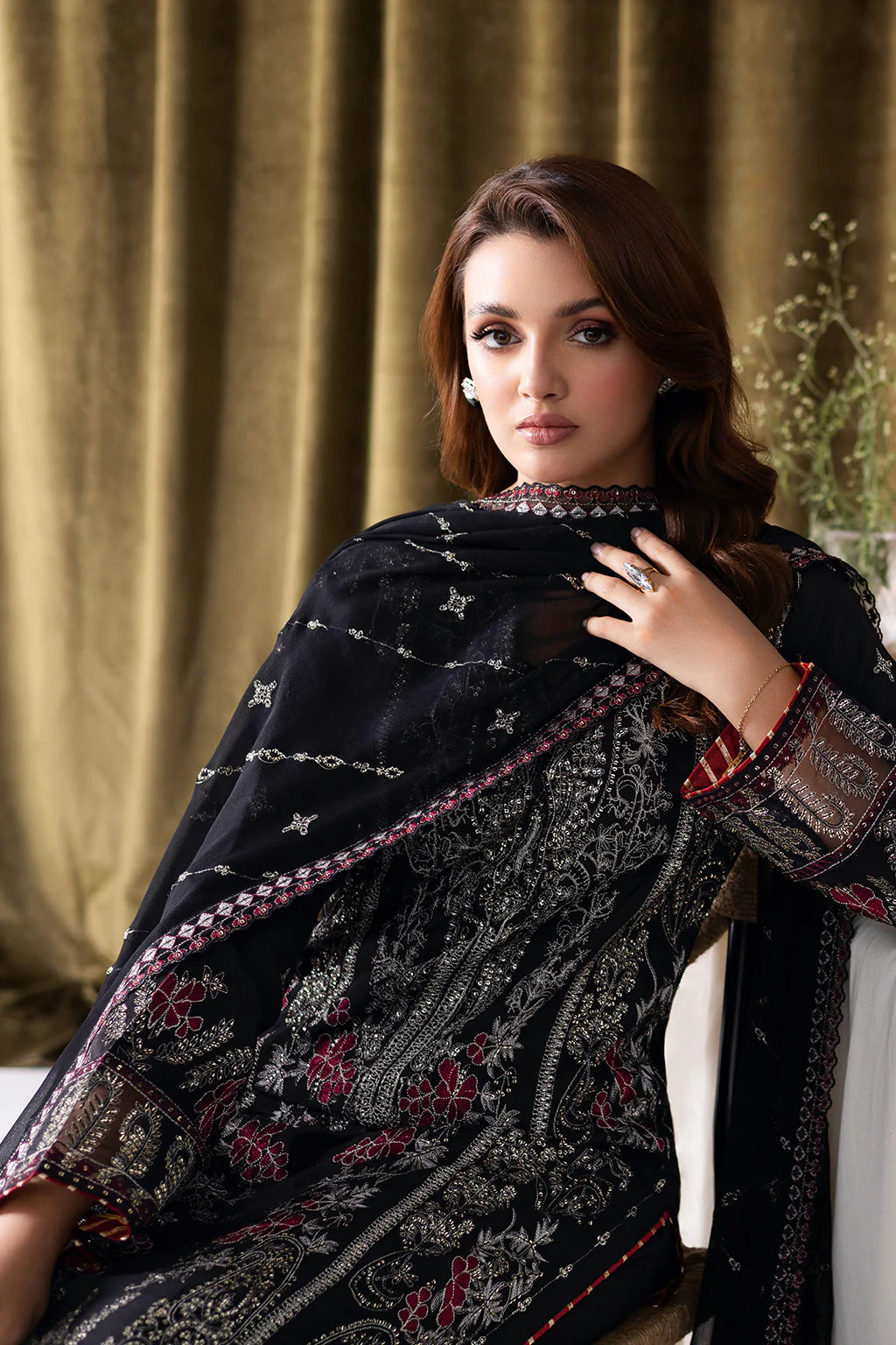 RAMSHA | Aangan Luxury Rawsilk Vol 01. | AA-105
