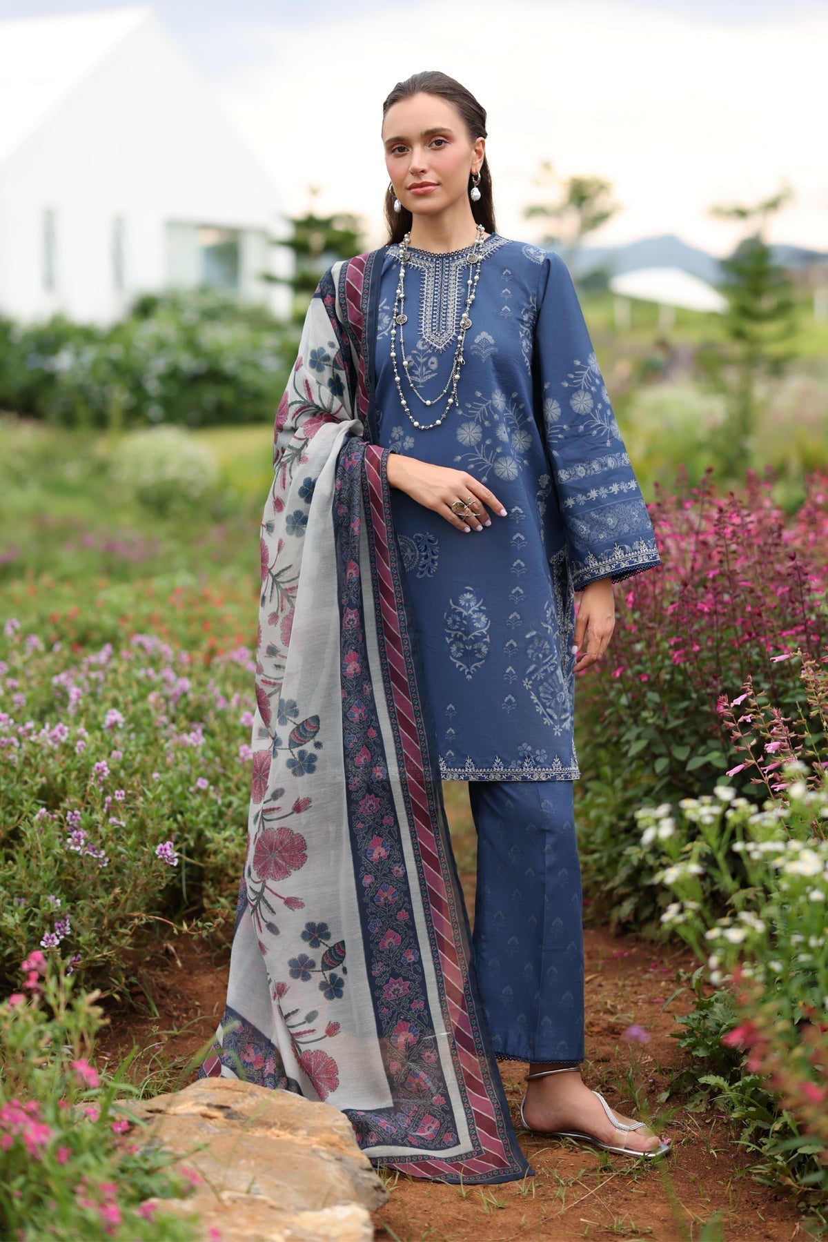 Xenia Formals | Summer Away 25 |BLUETTE