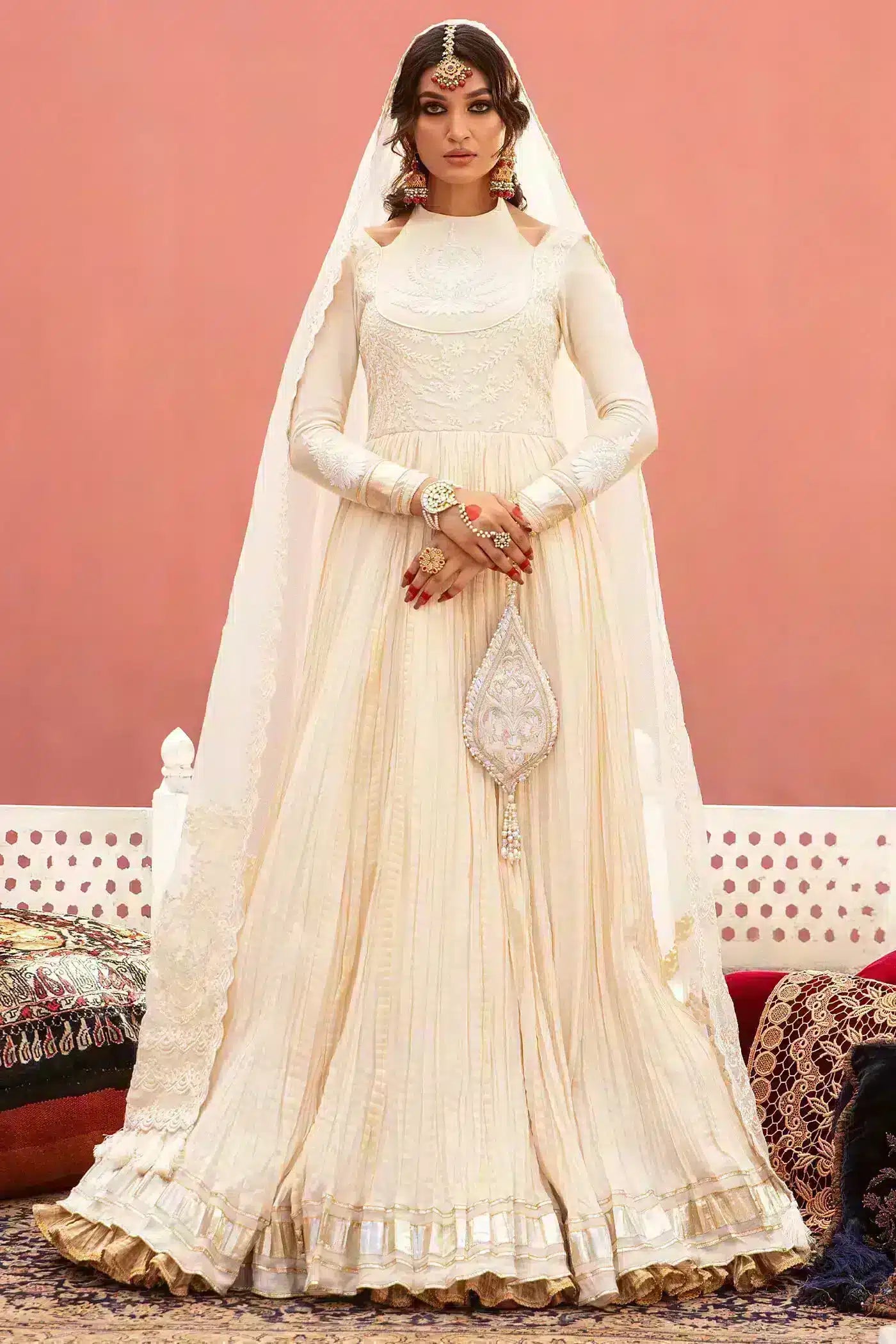 Nilofer Shahid | Nur e Subh Formals | Ishq-e-Noor - House Of Anaya