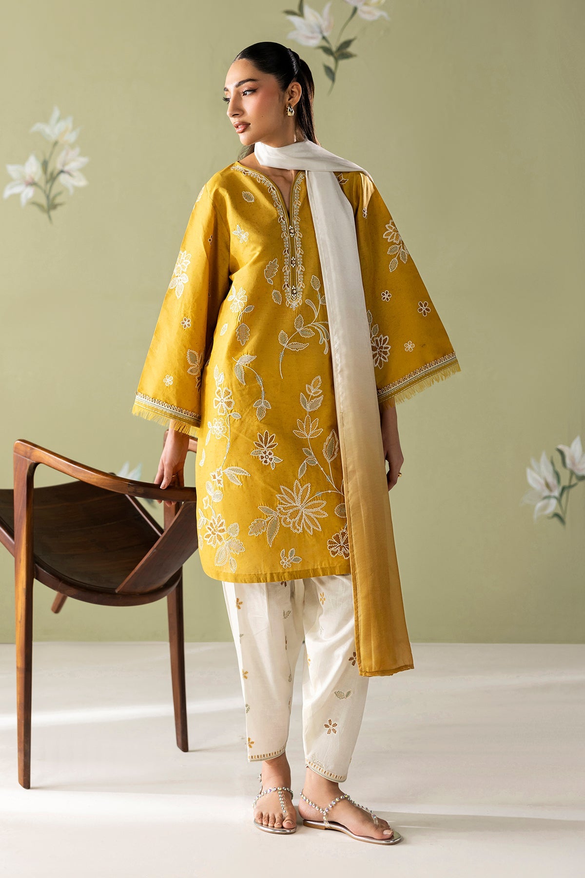 Baroque | Embroidered Lawn | SF-4419