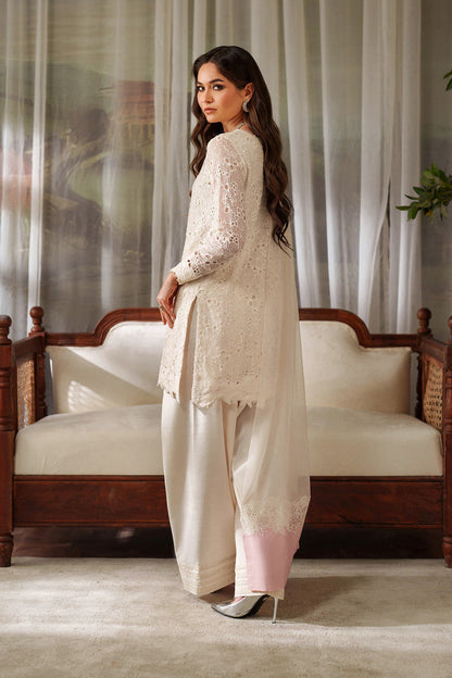 Iznik | Exclusive Formals | UE-532 Embroidered Chiffon