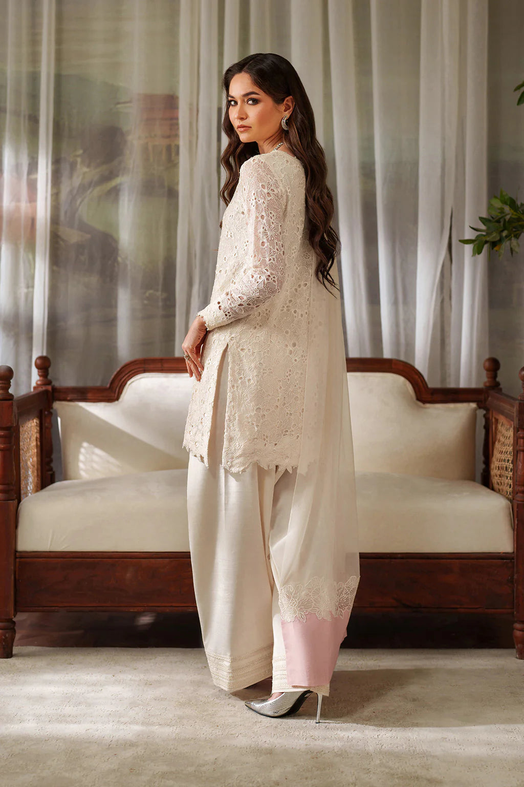 Iznik | Festive Formals | UE-532 Embroidered Chiffon