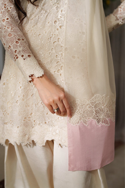 Iznik | Exclusive Formals | UE-532 Embroidered Chiffon