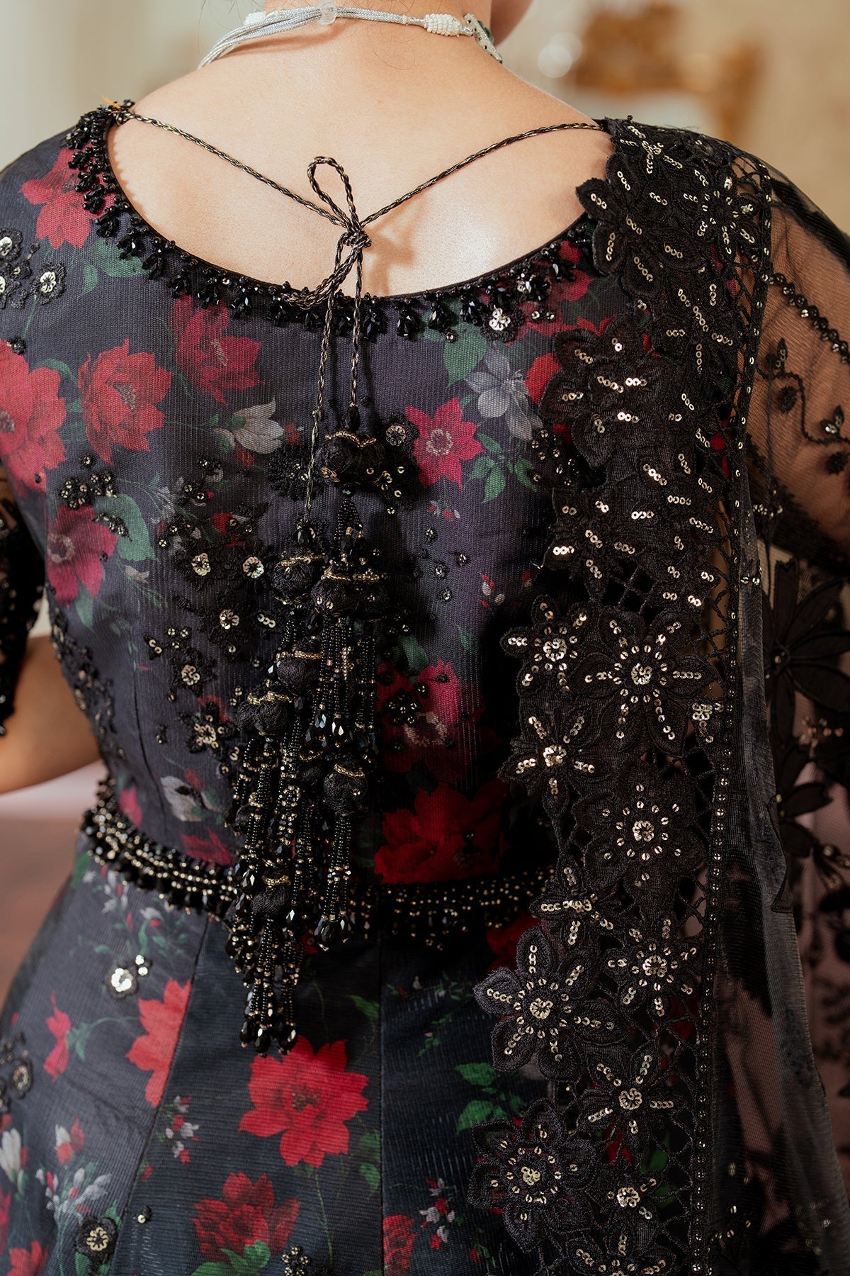 BAROQUE__EMBROIDERED NET CH13-05 STITCHED