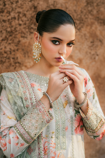 Iznik | Formal Wear | UE-311