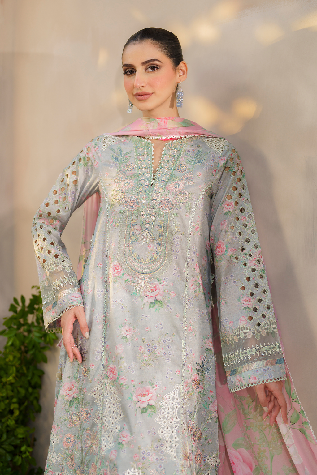 Iznik | Festive lawn 24 | SFL-07