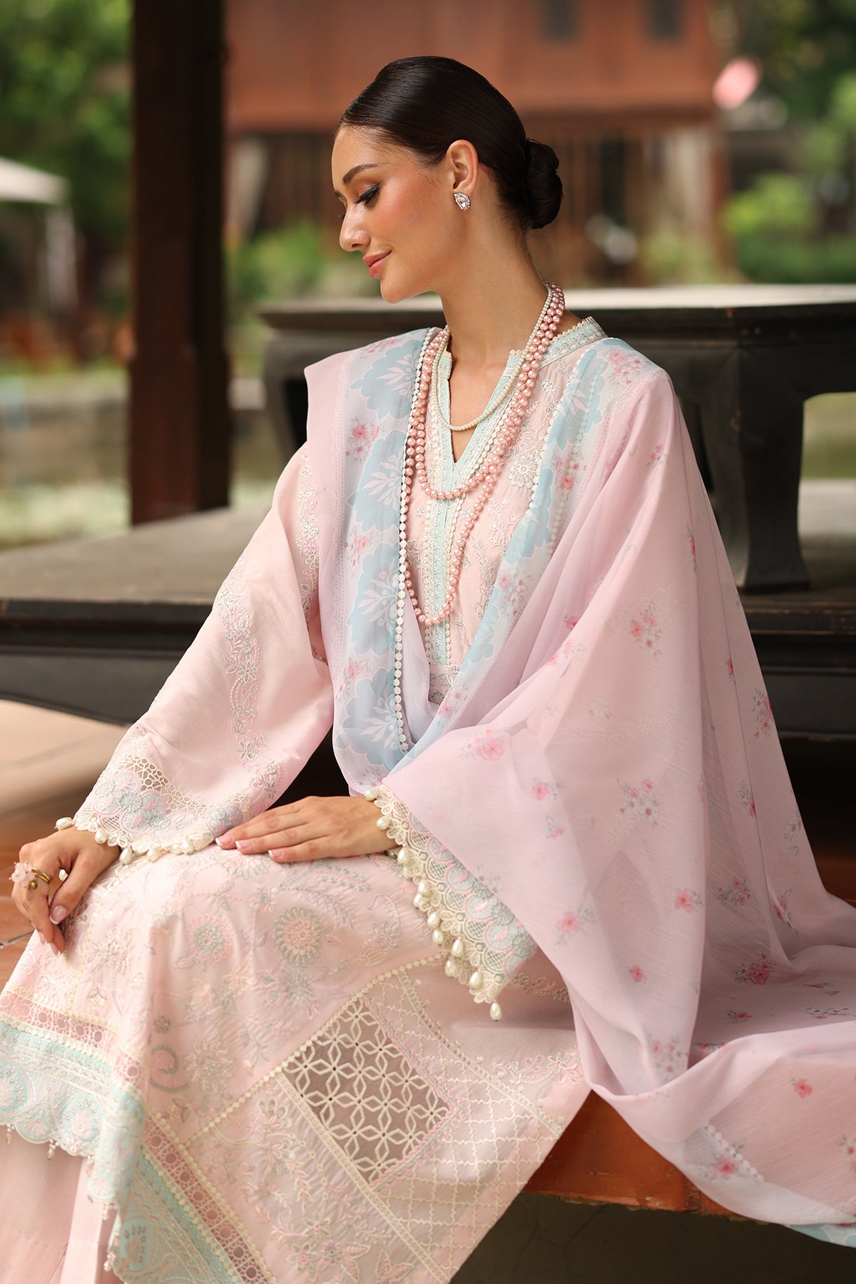 Baroque | Embroidered Lawn | SF-4260