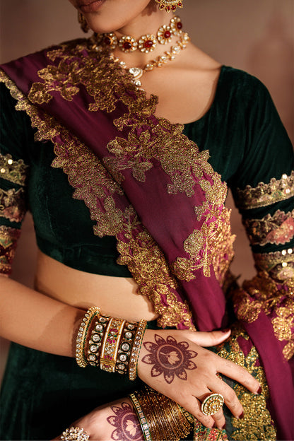 Iznik | Velvet 25 | IV-65 Embroidered Velvet