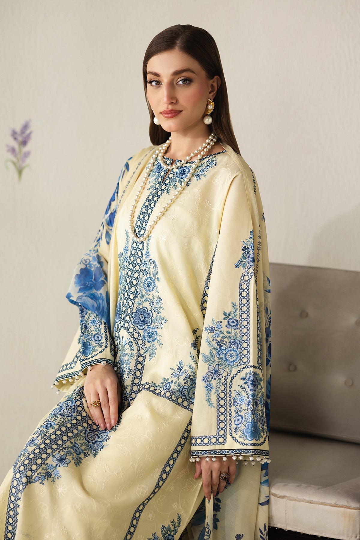 Baroque | Embroidered Lawn | SF-4432