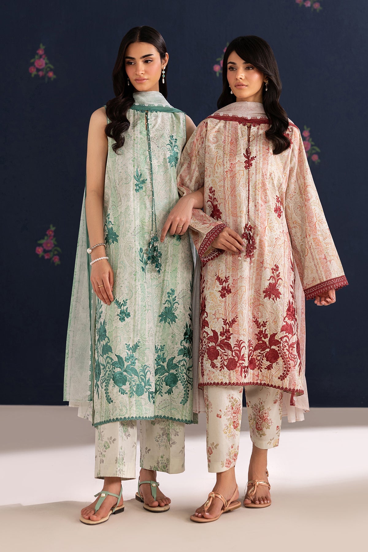 Baroque | Embroidered Lawn | SF-4456
