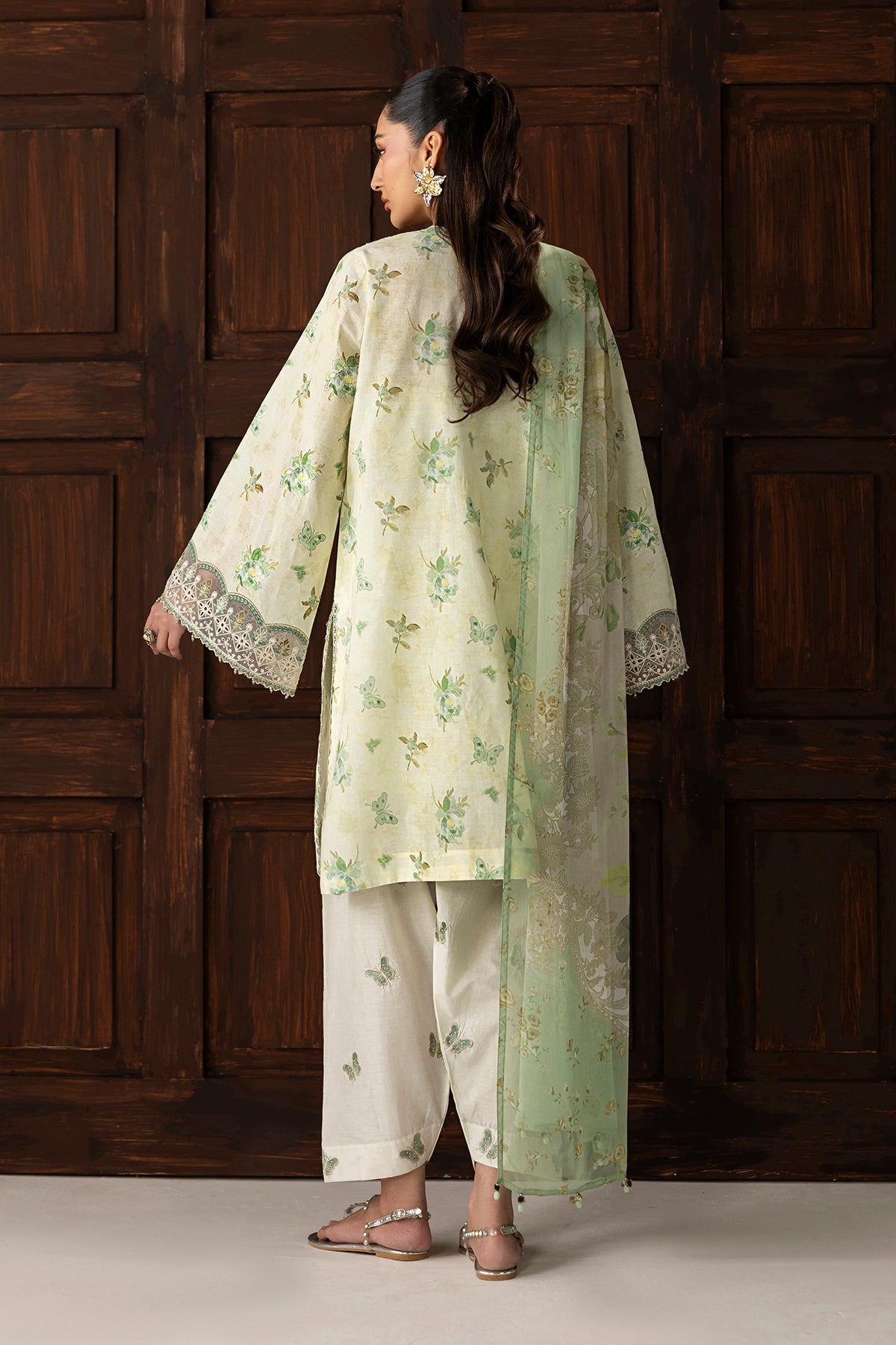 Baroque | Embroidered Lawn | SF-4420