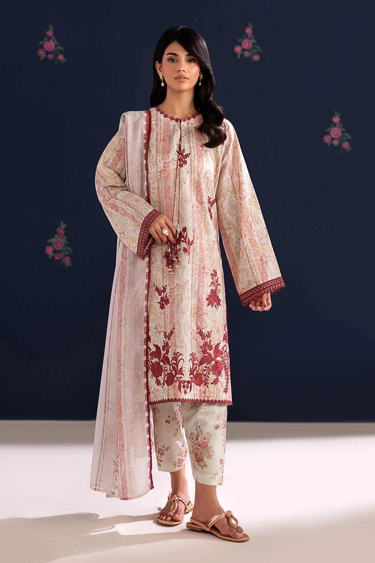 Baroque | Embroidered Lawn | SF-4457