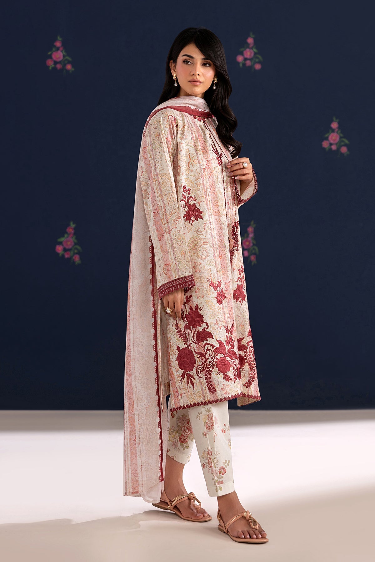 Baroque | Embroidered Lawn | SF-4457