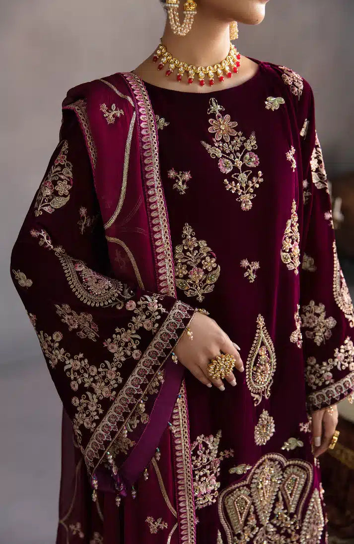 Emaan Adeel | Makhmal Velvet Edition 23 | MK-04 HAYAL - House Of Anaya