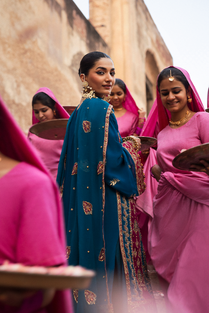 Emaan Adeel I The Empress Wedding Formals I VELANIS