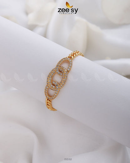 Three Linked Circles Bracelet - Libasekhas