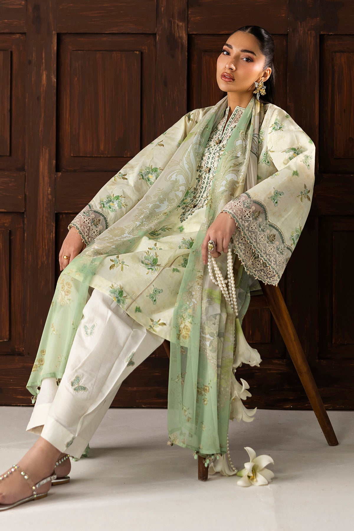 Baroque | Embroidered Lawn | SF-4420