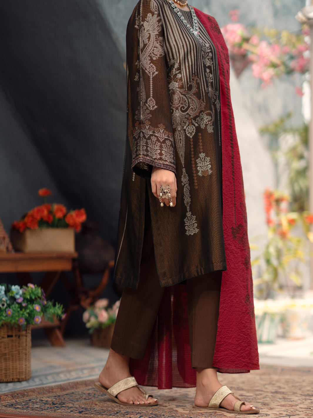 Almirah | Luxury Edit | AWP-3PS-557