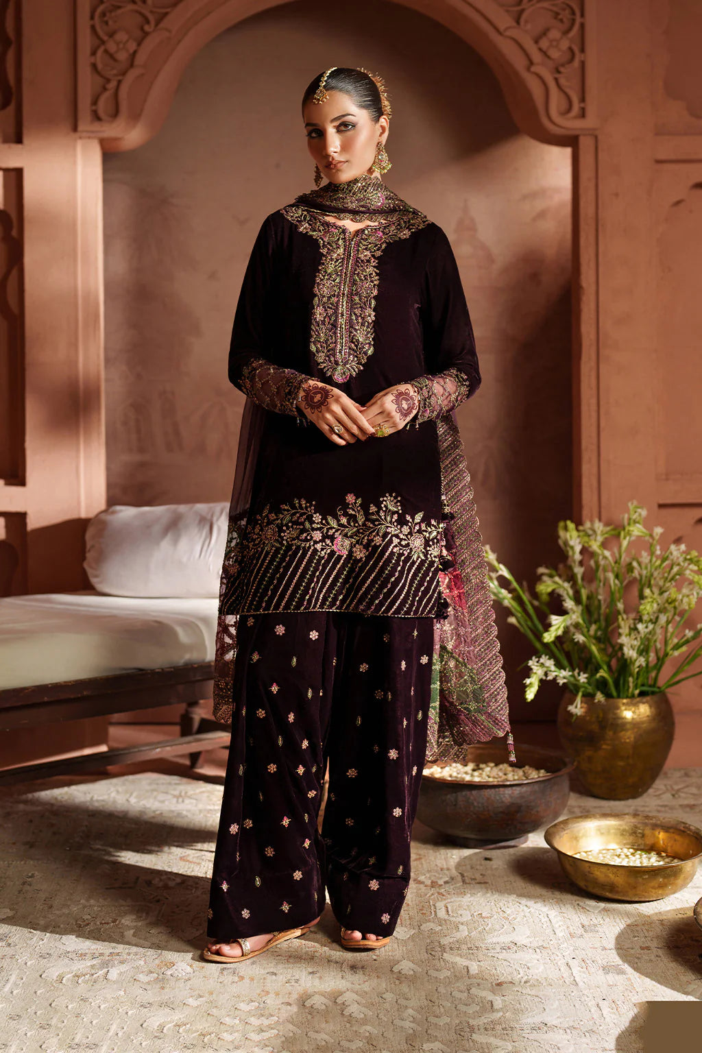 IZNIK | Raagni Velvet Formals | IV-61 Embroidered Velvet