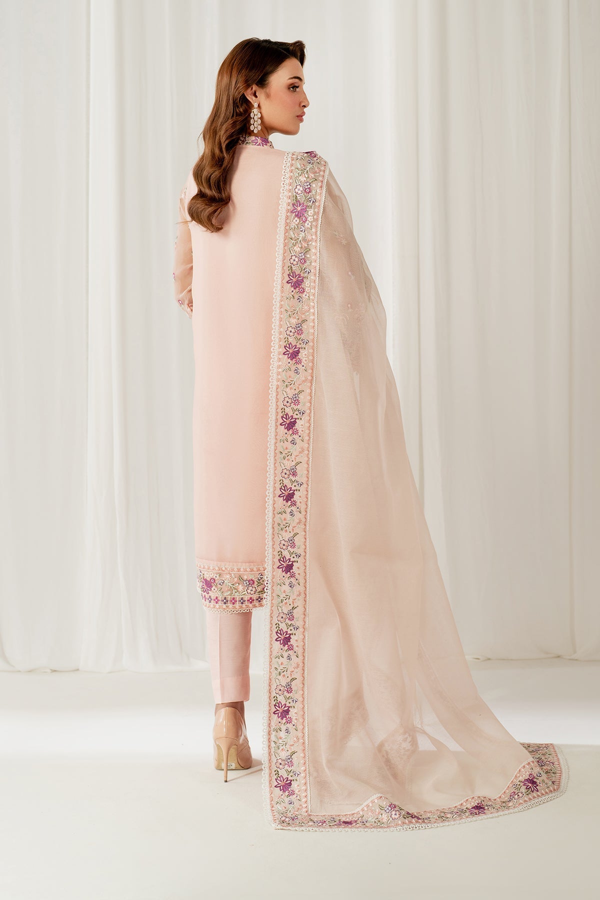 Baroque | Formal Collection | UF-4052