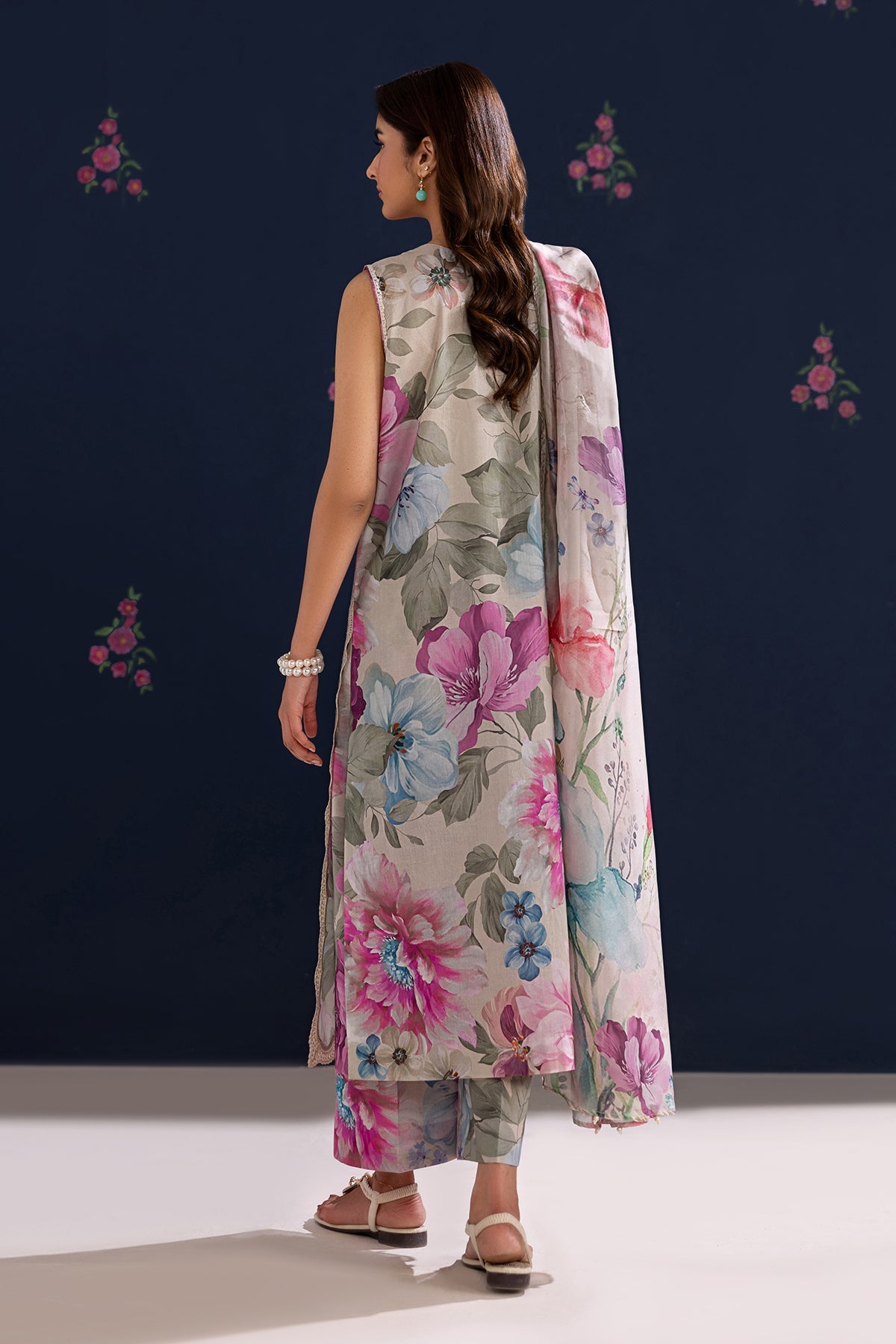 Baroque | Embroidered Lawn | SF-4458