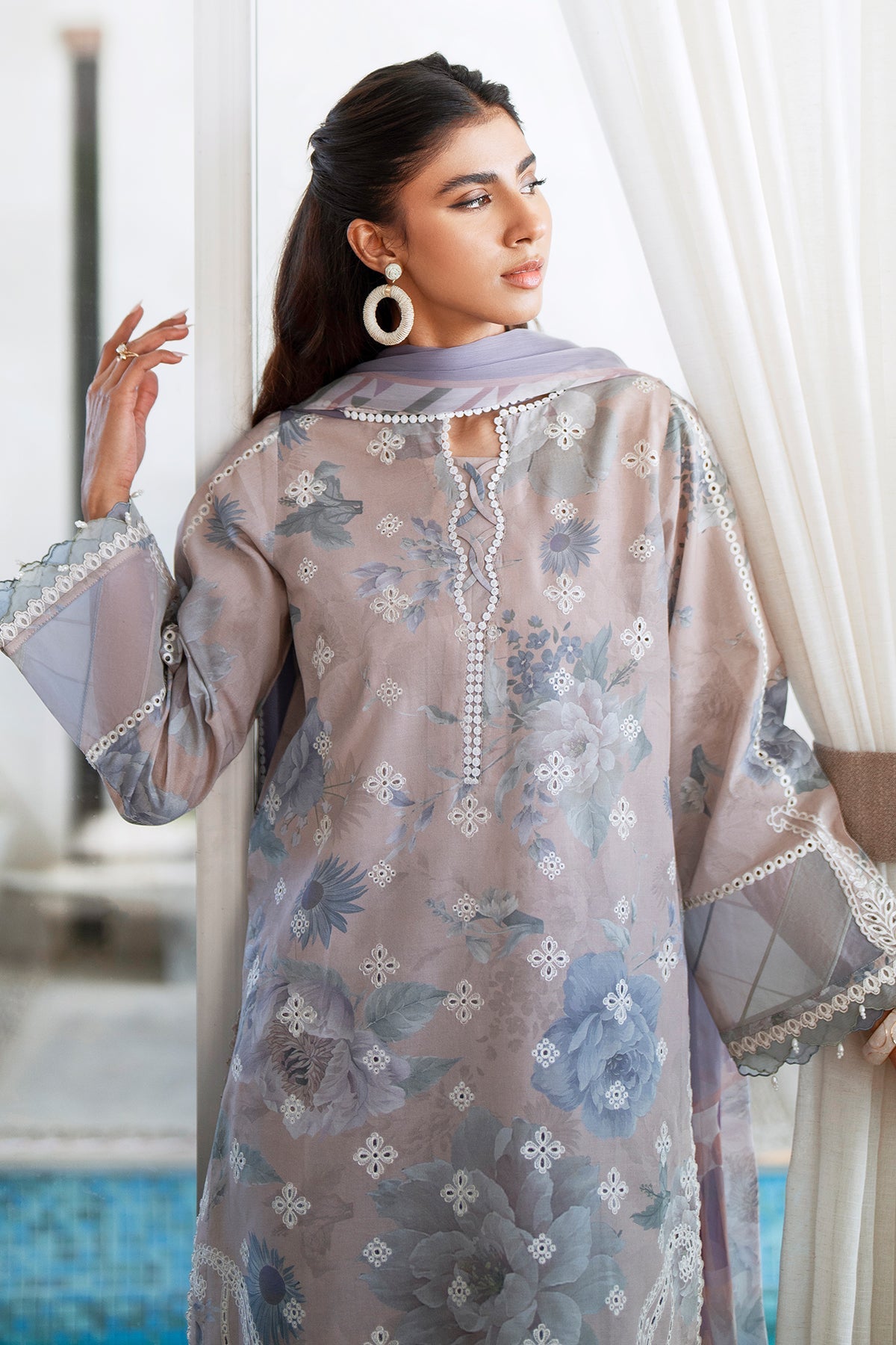 Baroque | Embroidered Lawn | SF-4079