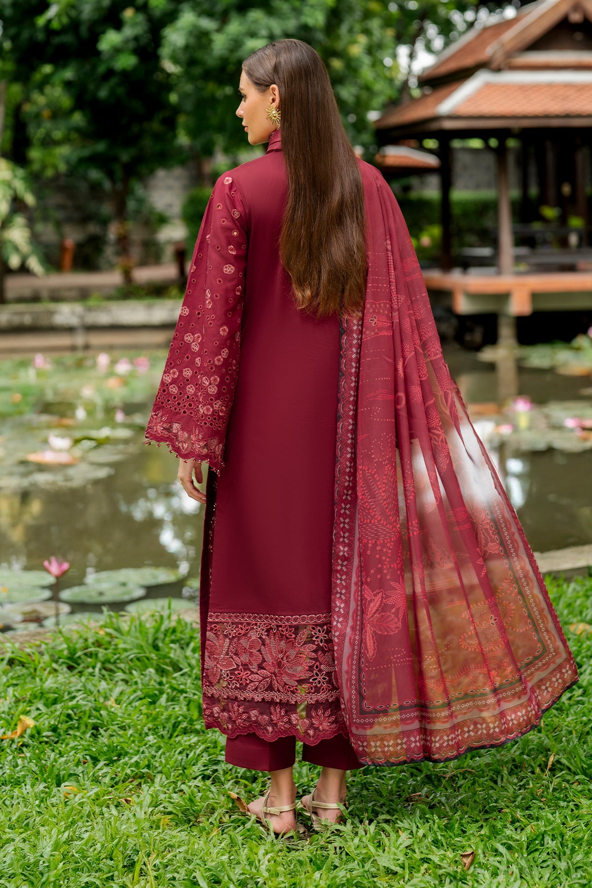 Baroque | Embroidered Lawn | SF-4271