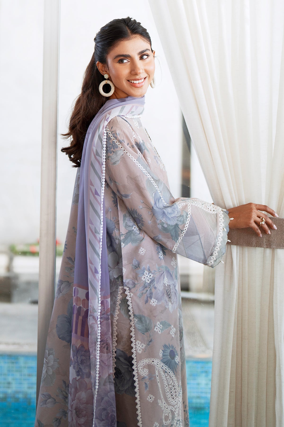 Baroque | Embroidered Lawn | SF-4079