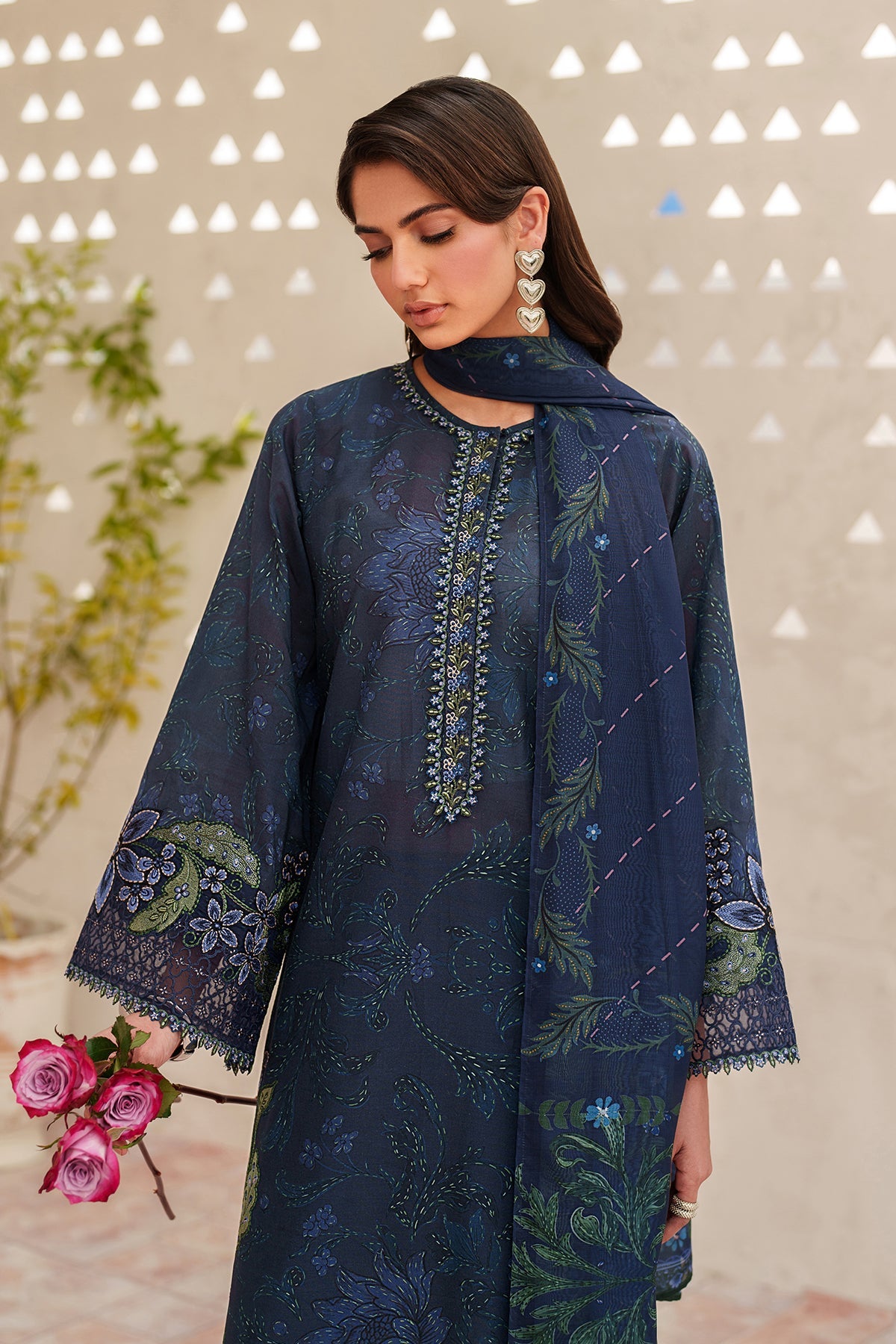 Baroque | Embroidered Lawn | SF-4404