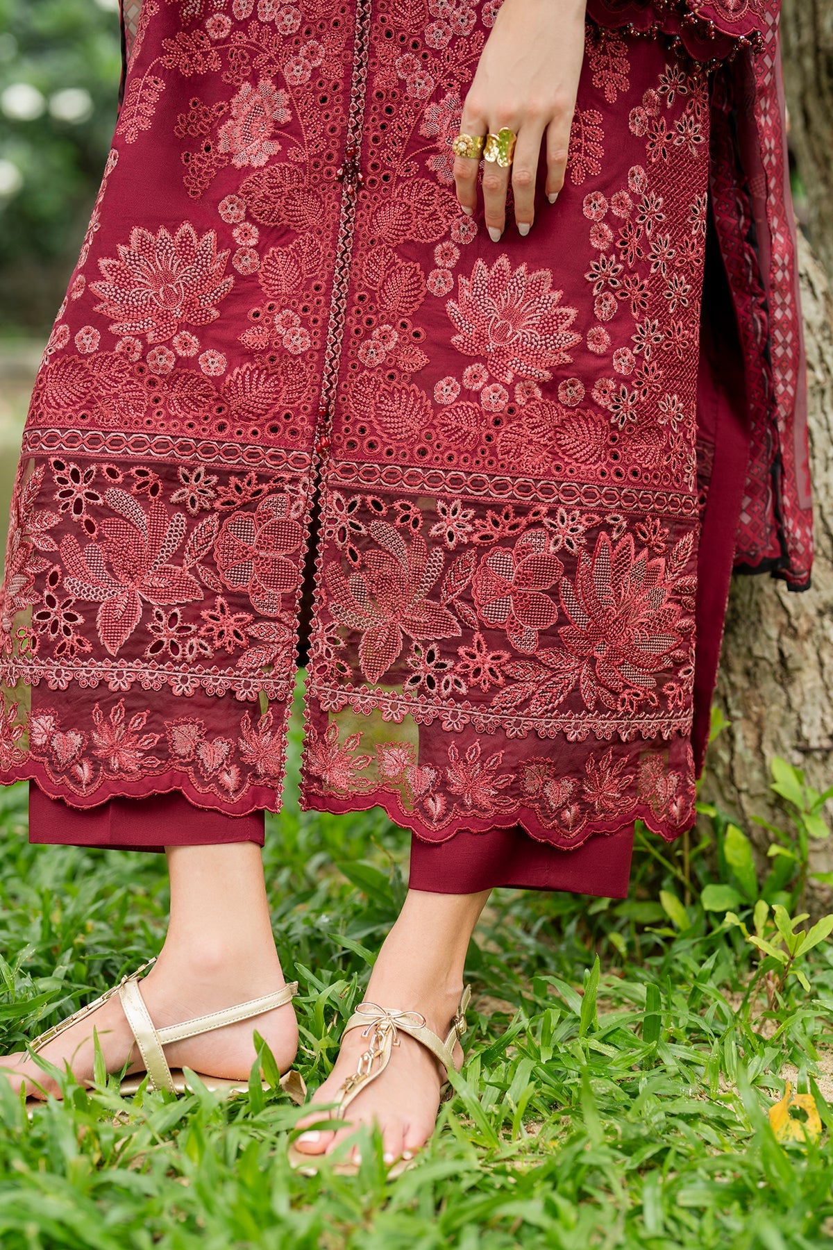 Baroque | Embroidered Lawn | SF-4271