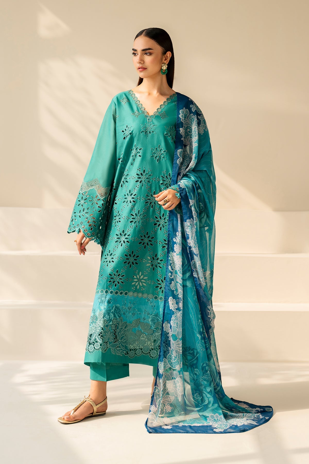 Baroque | Embroidered Lawn | SF-4275