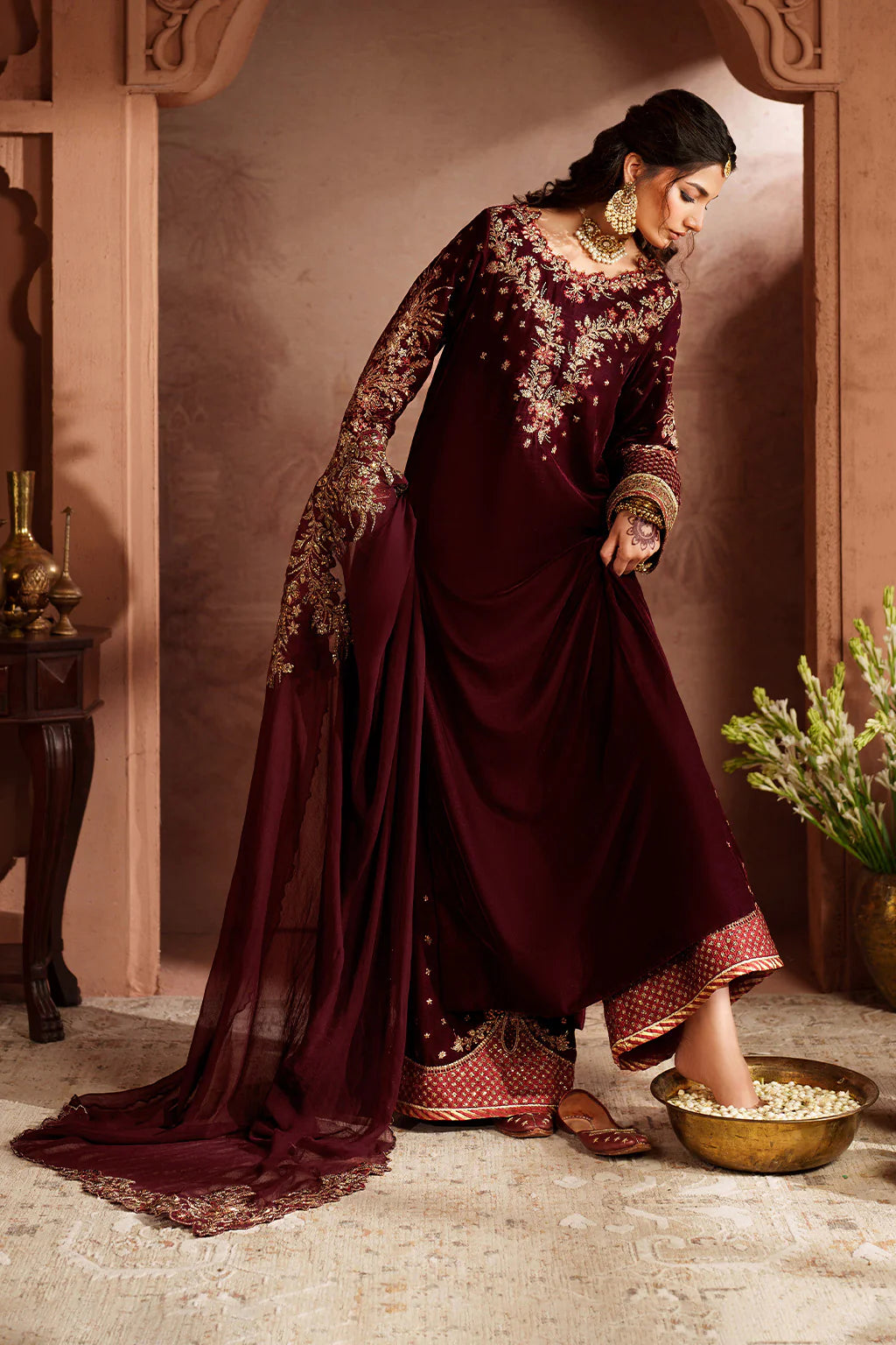 IZNIK | Raagni Velvet Formals | IV-55 Embroidered Velvet