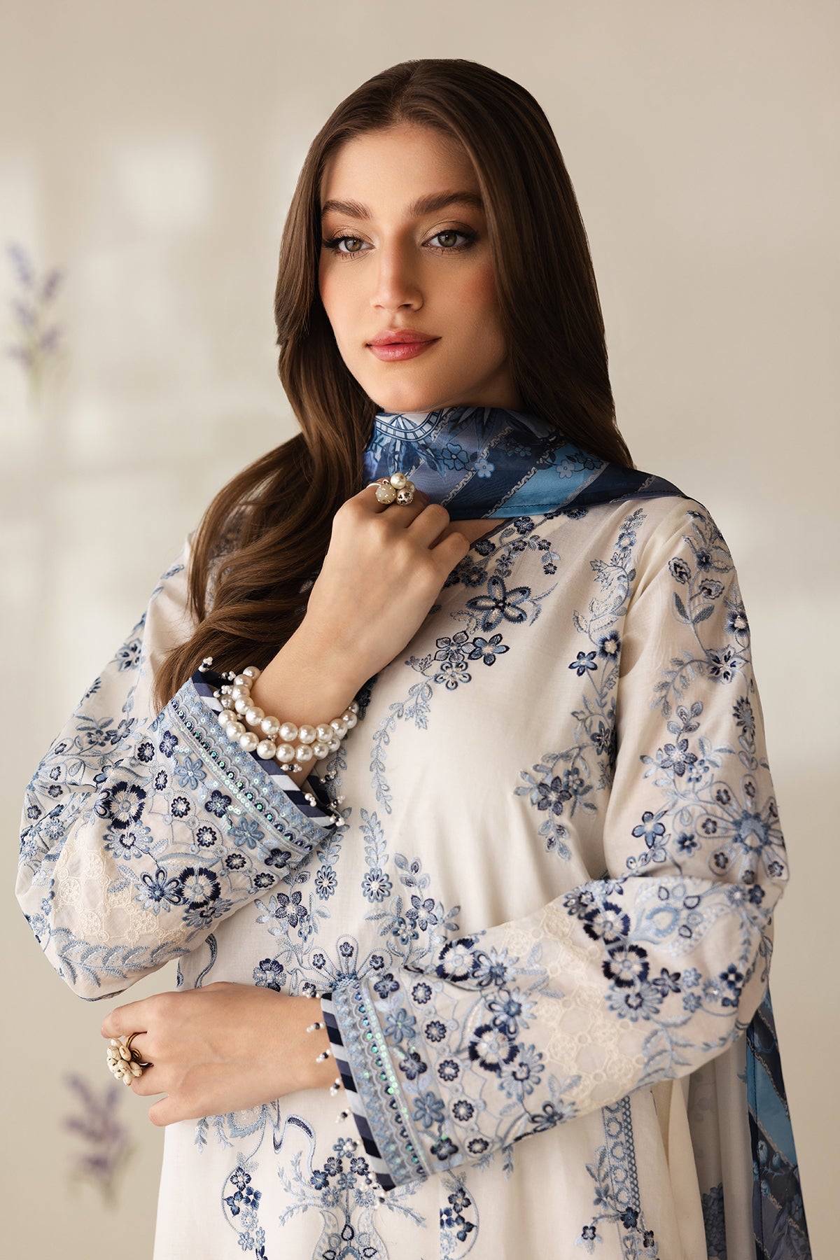 Baroque | Embroidered Lawn | SF-4423