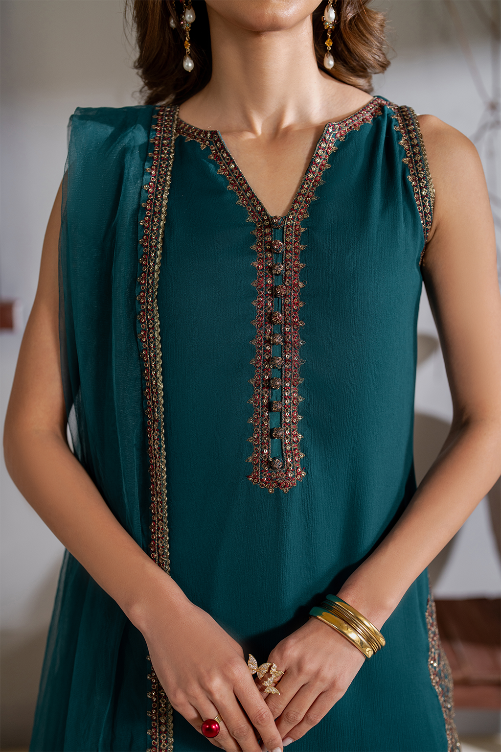 Iznik | Wedding Formals | CC-51