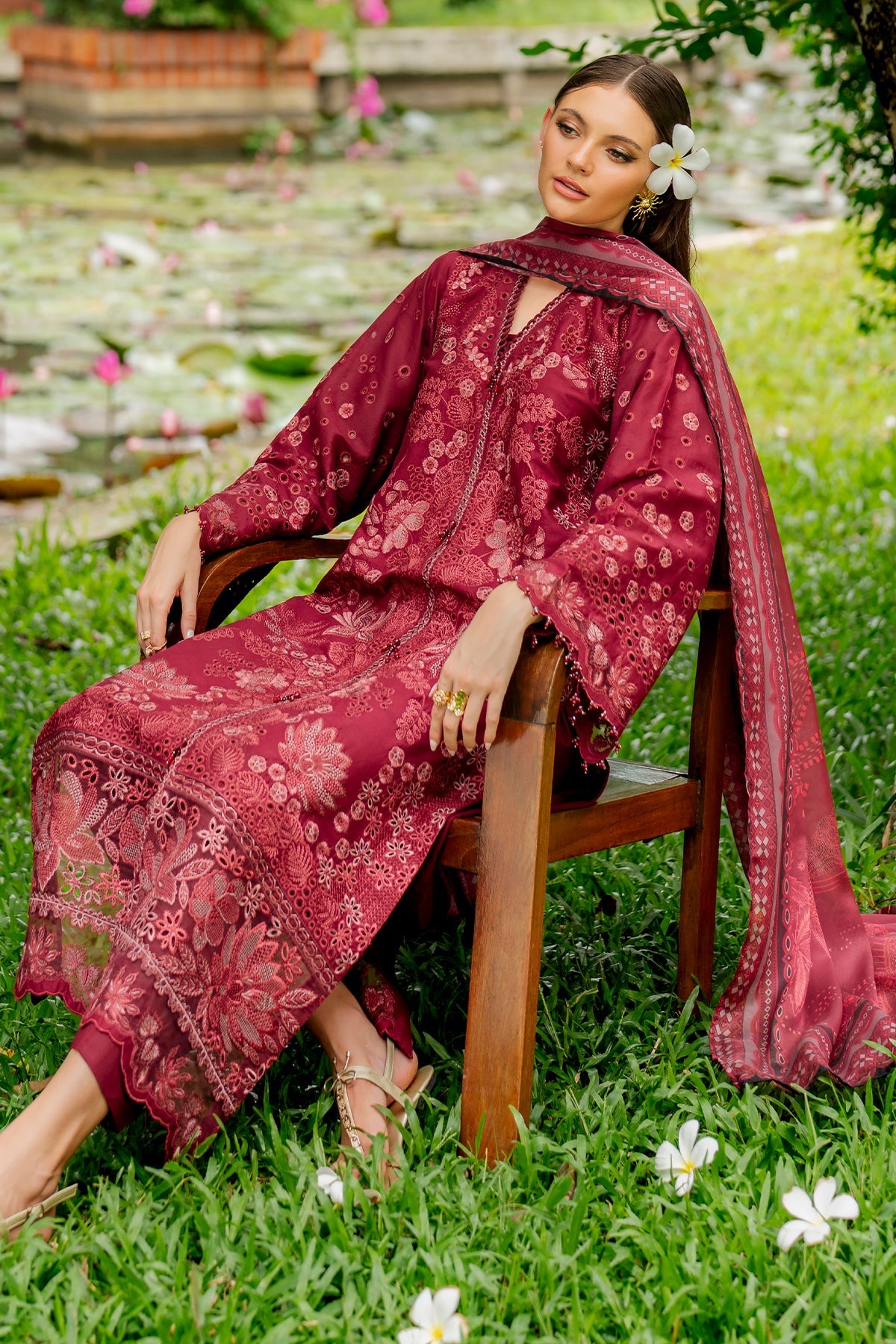 Baroque | Embroidered Lawn | SF-4271