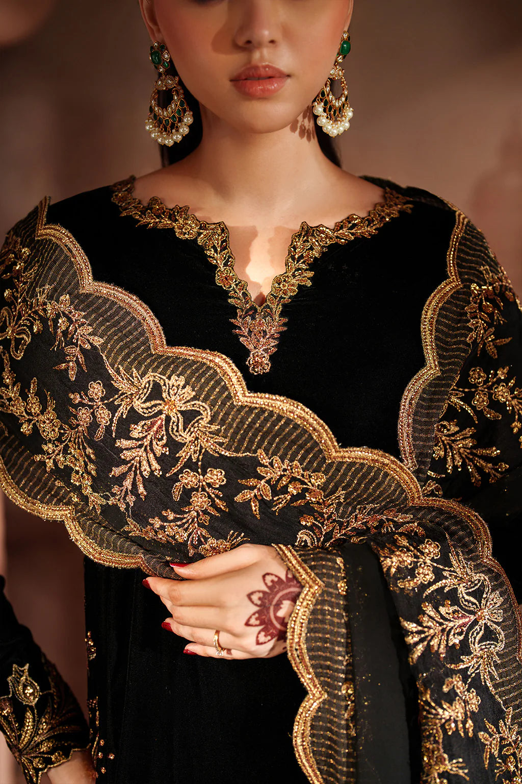 IZNIK | Raagni Velvet Formals | IV-62 Embroidered Velvet